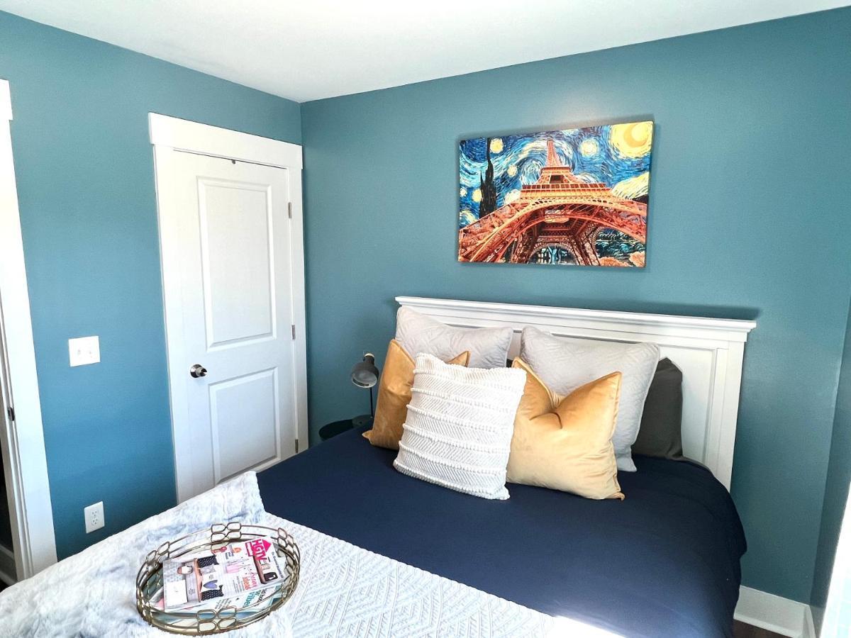Stylish Cozy Tree House Pet Friendly!!! Villa Wilmington Bagian luar foto